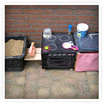 speelkeuken voor buiten maken