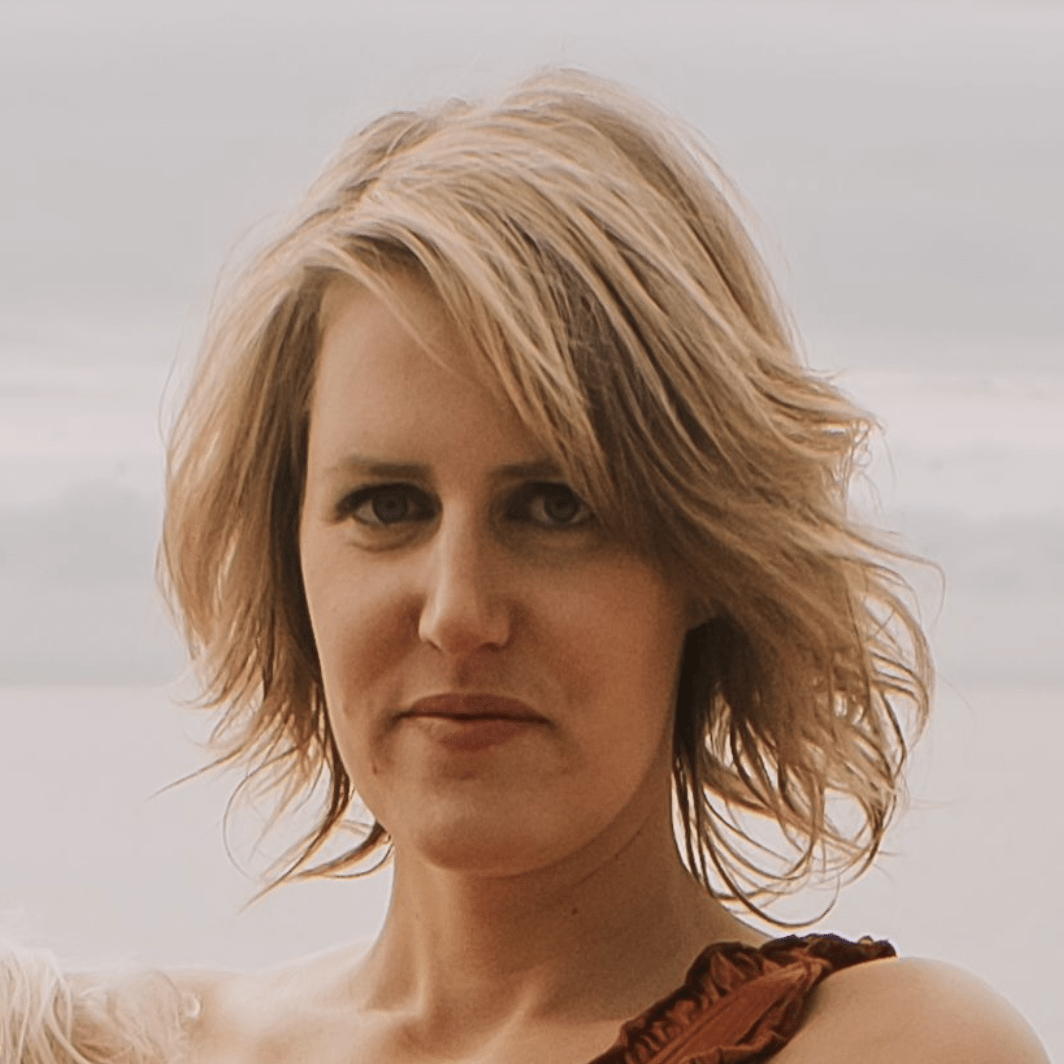 SANDII ZACHTE