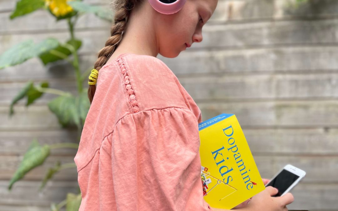 Michaeleen Doucleff: “Kinderen worden beroofd van hun geluk”